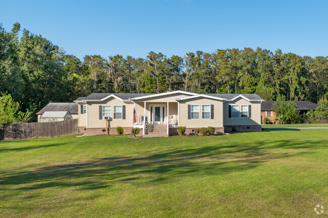 Choctaw features a variety of homes at different price points to suit diverse budgets.