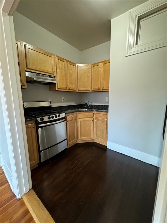 12 Sewall Ave unit 314, Brookline, MA 02446 - photo 3