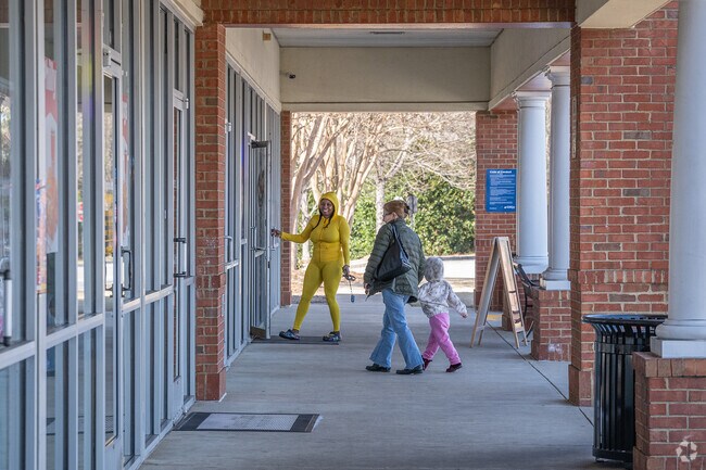 Several shopping opportunities area available to the local residents of Grayson.