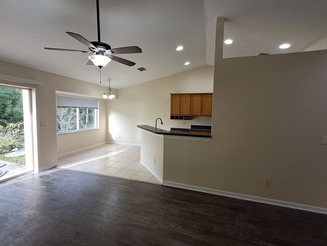 135 Greenbriar Blvd, Lehigh Acres, FL 33972 - photo 4