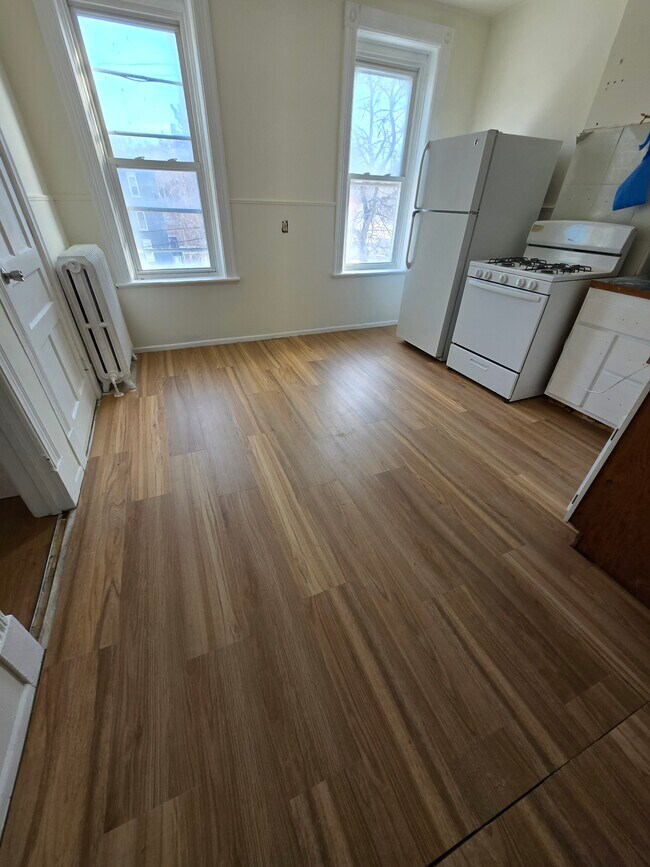 2636 5th Ave unit 2, Troy, NY 12180 - photo 5