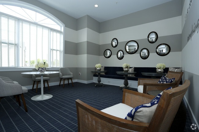 Clubhouse/Business Center