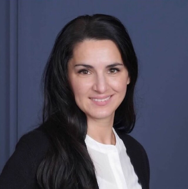 Agent Photo