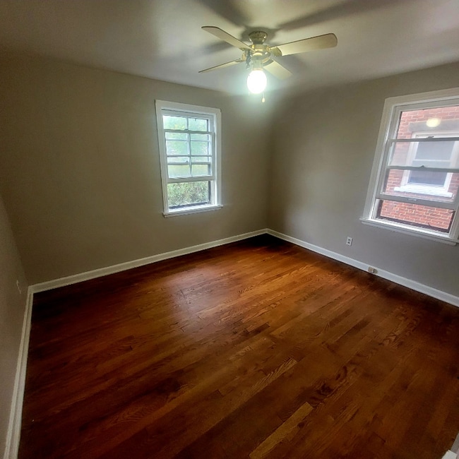 5713 South Blvd, Maple Heights, OH 44137 - photo 6