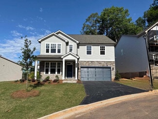 101 Mayfair St, Dawsonville, GA 30534