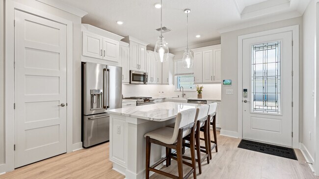 15616 Derna Terrace unit 37457496, Bradenton, FL 34211 - photo 3