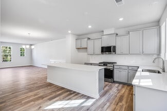 1025 Bandon Dr, Waxhaw, NC 28173