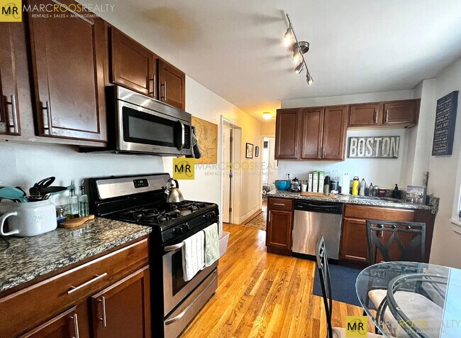 678 Bennington St unit 1, Boston, MA 02128 - photo 3