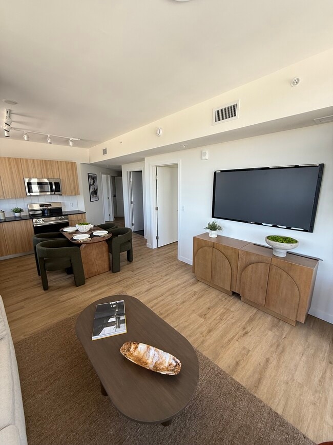 941 E 22nd St unit B21, Hialeah, FL 33013 - photo 3