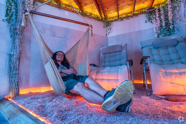 West Appleton also has access to unique amenities like Float Life, a float tank and massage spa.