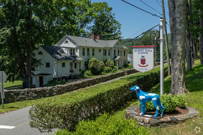 Rumsey Hall School