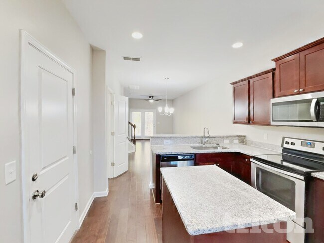 133 Hickory Station Ln, Mt. Juliet, TN 37122 - photo 6