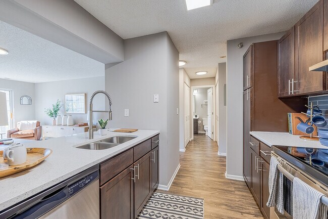 Arrive Minnetonka, Minnetonka, MN 55305 - photo 2