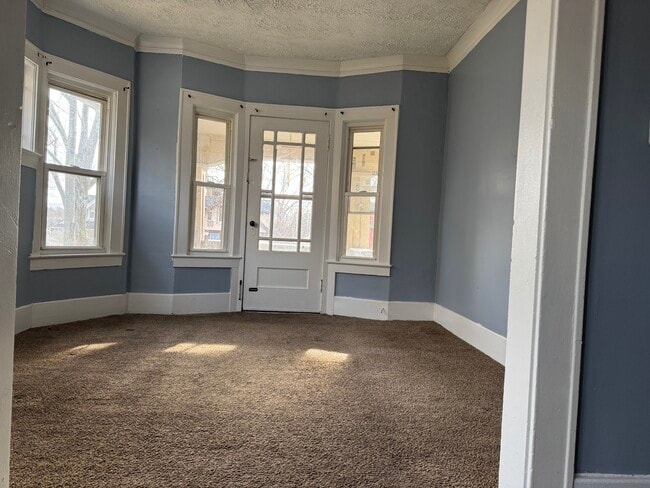 386 Ridgeway Ave unit 3, Rochester, NY 14615 - photo 3