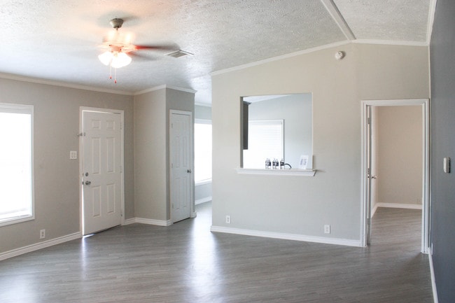 Waterstone Place Apartments, Stafford, TX 77477 - photo 6