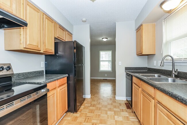 2383 Paddock Dr, Murfreesboro, TN 37128 - photo 6