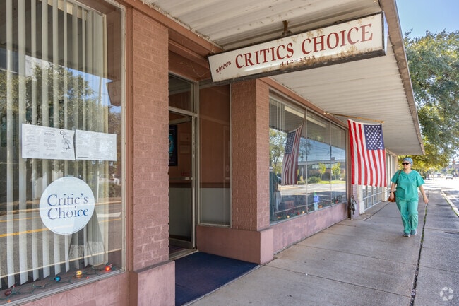 Critic's Choice has a varied menu for Acadian Village residents to enjoy.