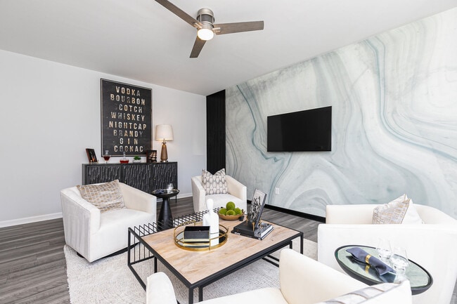 648 Devon Aly, Acworth, GA 30102 - photo 3