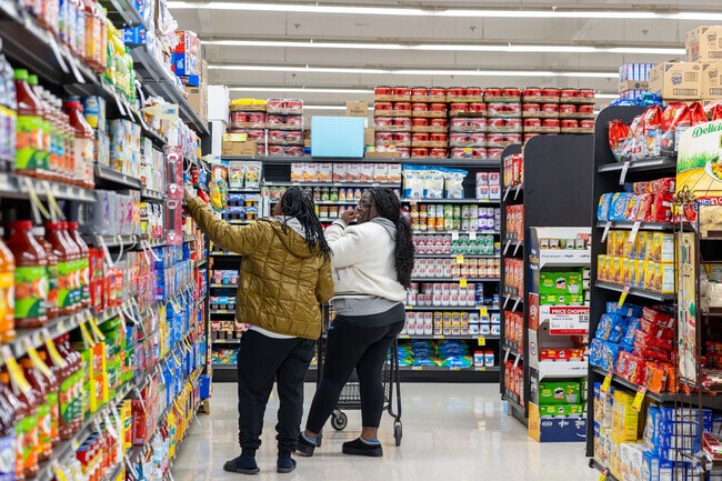 McKeever’s Price Chopper near Sycamore stocks fresh groceries.