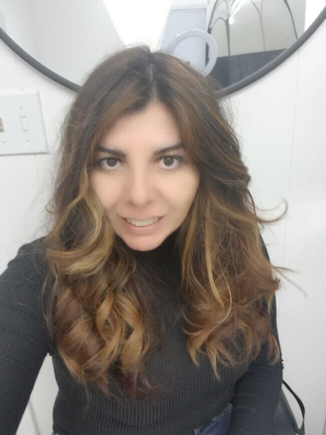 Gloria Carvajal Coros