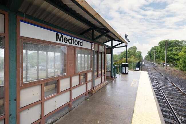 While Medford is not that close to Ridge, it is a good LIRR option that connects to Ronkonkoma.