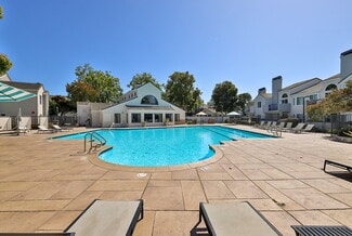 700 Bounty Dr, Foster City, CA 94404