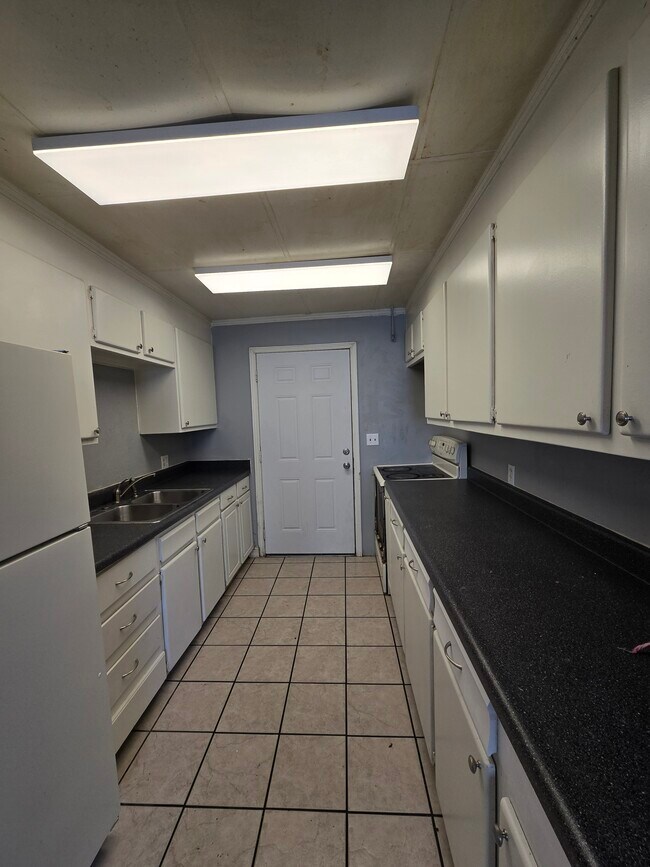 721 E 8th St unit 1, Pueblo, CO 81001 - photo 3