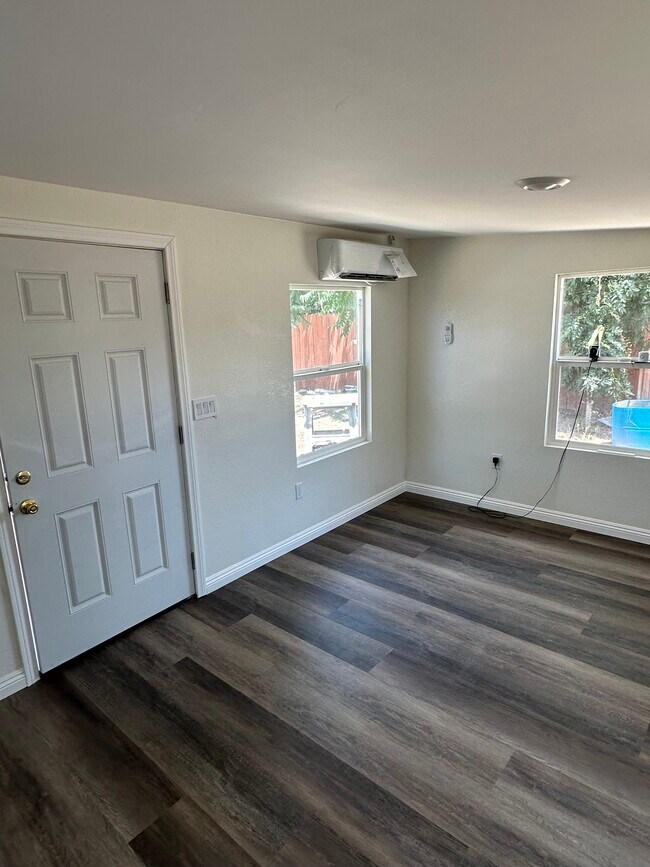 509 Beardsley Ave, Bakersfield, CA 93308 - photo 5