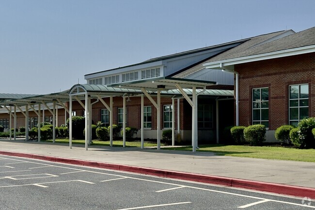 Ocean City Elementary School serves the community of Ocean City.