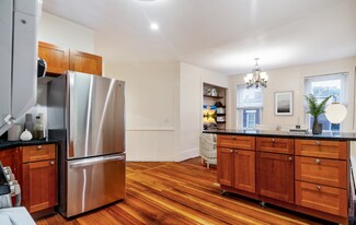 882 Huntington Ave, Boston, MA 02115