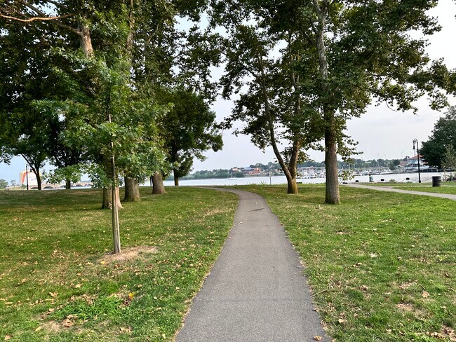 44 Tuttle St unit 1, Dorchester, MA 02125 - photo 4