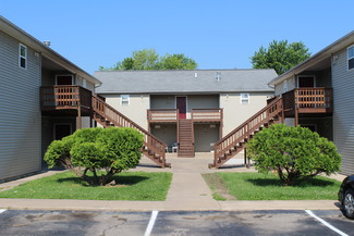 900 Wigwam Hollow Rd, Macomb, IL 61455