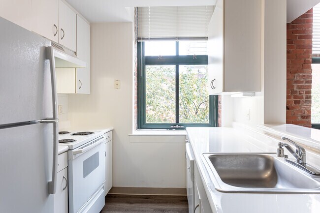 Ninth Square Apartments, New Haven, CT 06510 - photo 6