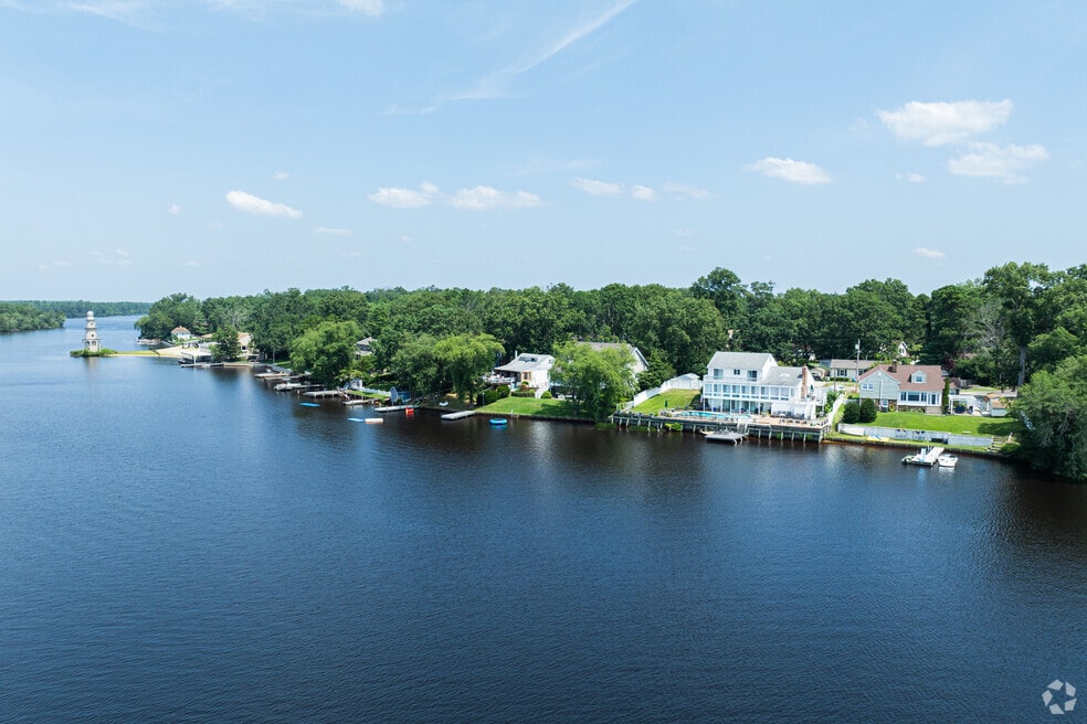 Mays Landing_1002043_RZ_073125_v1