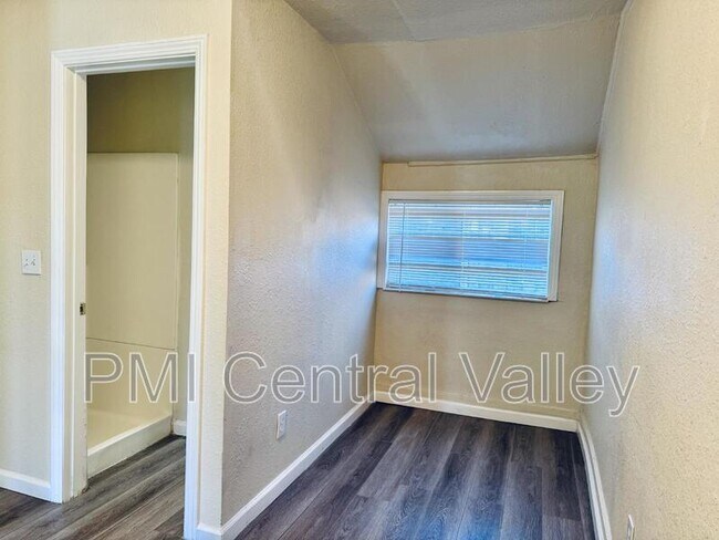 1508 Mono Dr unit 2, Modesto, CA 95354 - photo 6