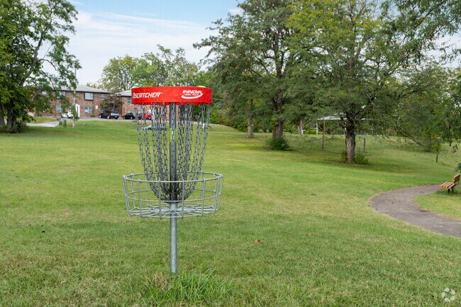 Try a new outdoor activity at Lion-Stephens Park.