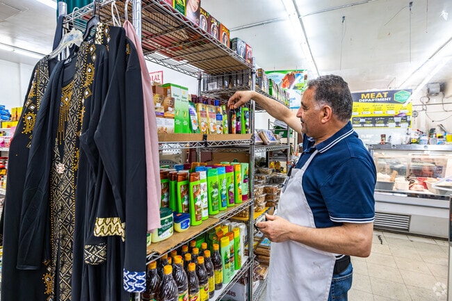 At Attari Supermarket in Polonia you can find Middle Eastern, Indo-Pak & Turkish Foods.