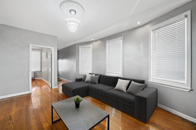 18 W 40th St unit ID1053126P, Bayonne, NJ 07002 - photo 3