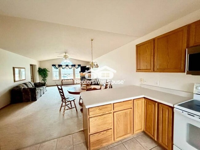 495 S 51st St, West Des Moines, IA 50265 - photo 6