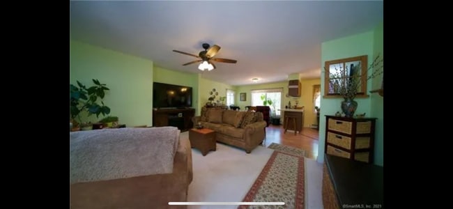 117 Snipsic Lake Rd unit B, Ellington, CT 06029 - photo 4