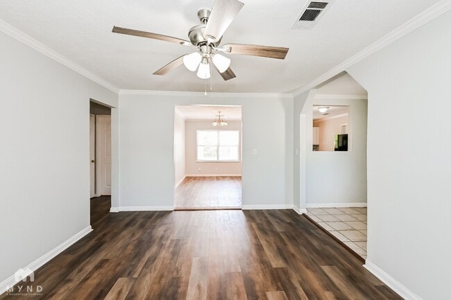 4418 Tareyton Ln, Houston, TX 77047 - photo 3