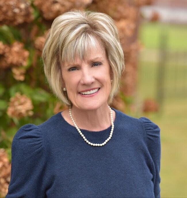 Peggy Graves