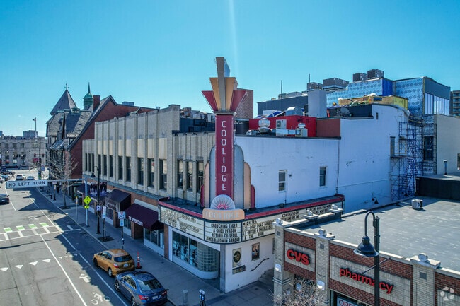 Enjoy movie night at Coolidge Corner Theater near Brighton.