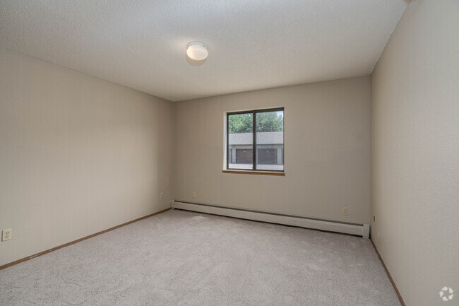 2BR,1BA - 800SF - Primary Bedroom