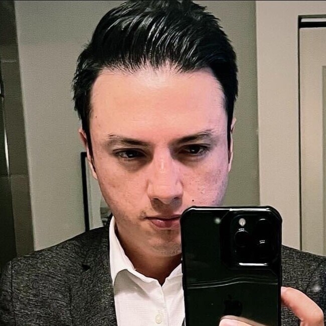 Agent Photo