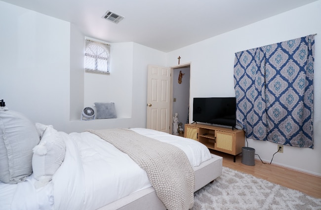 14616 Vía El Camino, Baldwin Park, CA 91706 - photo 4