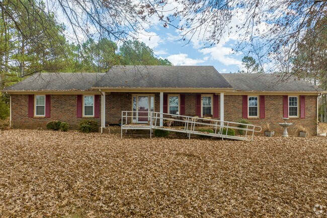 One of the older and more affordable style homes in Oak Grove-Pisgah is the venerable ranch.