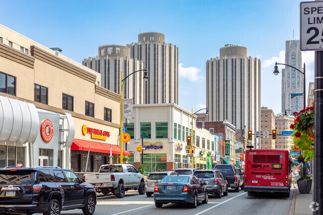 A short walk away from West Oakland is Oakland, a busy business area with plenty to do.