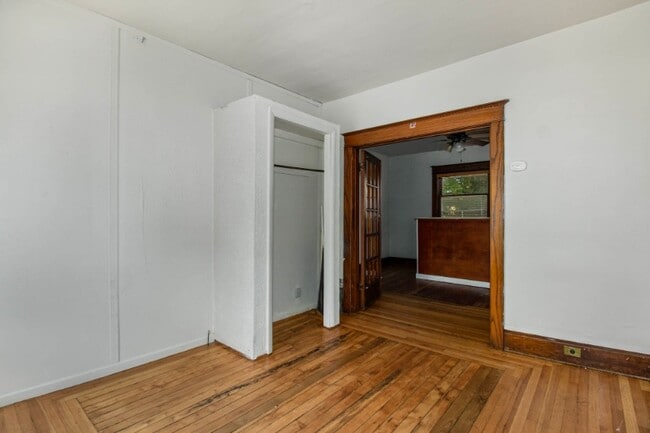 221 S Pine St, Mount Pleasant, MI 48858 - photo 5