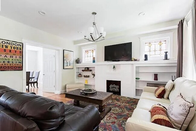 6135 Washington Blvd, Saint Louis, MO 63112 - photo 2